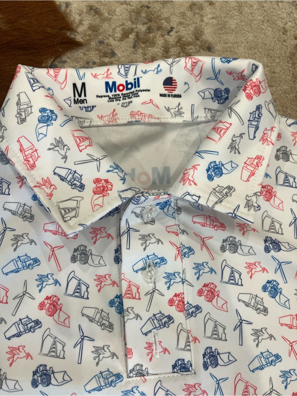 Mobil Oil Pegasus Trucks Theme Polo Shirt Golf Medium Made In Florida NWOT RARE - Picture 4 of 6